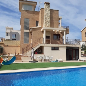 Villa con terreno en venta en la CV-763' Alfaz del Pi