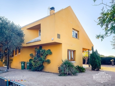 Chalet en venta en Mataró, Barcelona