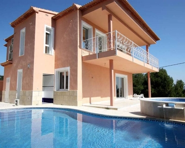 Chalet en venta en Pueblo, Calpe / Calp, Alicante