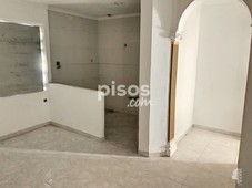 Piso en venta en Puente Genil en Puente Genil por 18.000 €