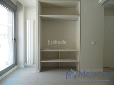 Apartamento magnífico apartamento a estrenar, altas calidades, garaje y trastero incluidos. en Madrid