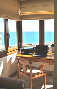 Ático con 4 habitaciones amueblado con parking, aire acondicionado y vistas al mar en Torremolinos