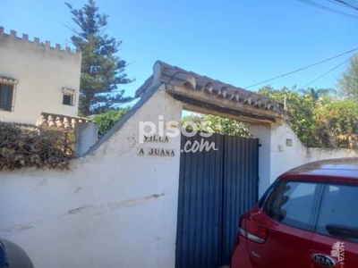 Casa adosada en venta en Marbella en Plaza de Toros-Las Albarizas-La Ermita por 390.000 €