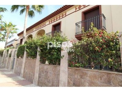 Casa adosada en venta en San Pedro de Alcantara en Arenal por 649.000 €