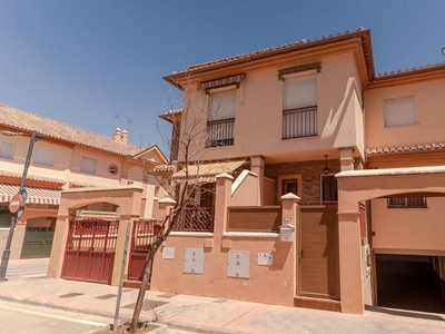 Casa o chalet en venta en Calle Girasol, Avda. De los Ogíjares