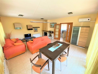 Chalet con 4 habitaciones amueblado con parking, piscina, calefacción, aire acondicionado y vistas a la montaña en Lloret de Mar