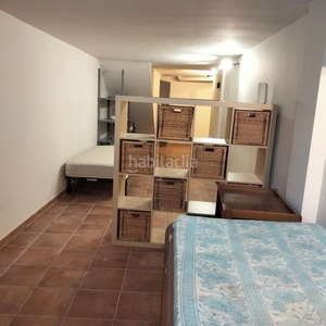 Dúplex con 2 habitaciones amueblado con calefacción y aire acondicionado en Colmenar Viejo