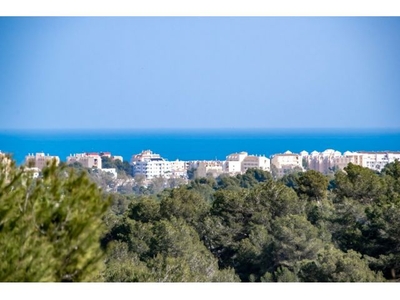 Impresionante villa moderna en una ubicación privilegiada con vistas al mar