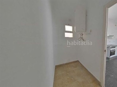 Piso con 4 habitaciones con ascensor en Los Castillejos - La Trinidad Málaga