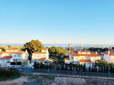 Piso en venta en Arroyo de la Miel, Benalmádena, Málaga