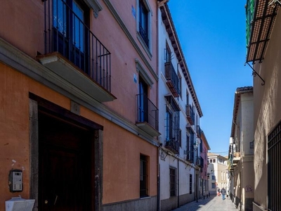 Piso en venta en Calle Solares, San Matías - Realejo