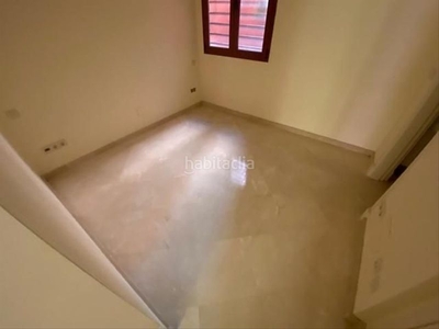 Piso en venta (málaga) concha nacar, urb. jardines de don carlos en Marbella