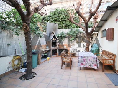 Piso espectacular piso con jardín en poblenou, al lado de glories en Barcelona