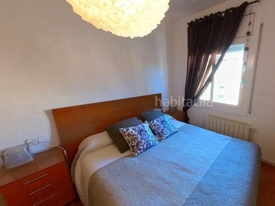 Piso oportunidad piso: 4 dormitorios + 2 baños + 2 balcones, junto avda alexandra en Sabadell