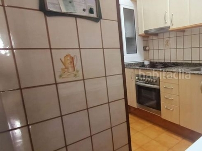 Piso vivienda en calle riera blanca en La Bordeta Barcelona