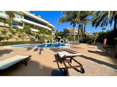 Apartamento en alquiler en Lomas de Marbella Club-Puente Romano