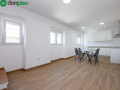 Apartamento en venta en Vélez de Benaudalla