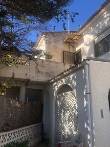 Bungalow en venta en La Siesta, Torrevieja, Alicante