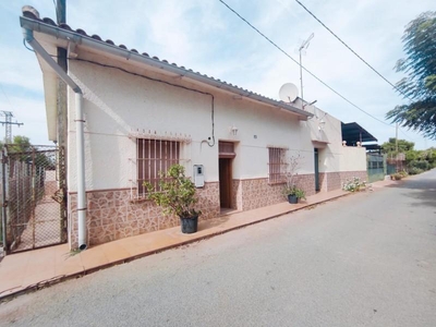 Casa en venta en Dolores