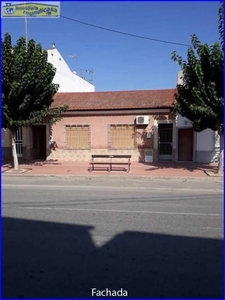 Casa en venta en El Raal, Murcia