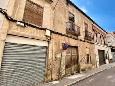 Casa en venta en Novelda