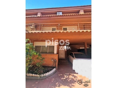 Chalet en venta en Avenida de Zaragoza, cerca de Calle Virgen del Pilar