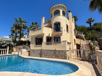 Chalet en venta en Dehesa de Campoamor, Orihuela, Alicante