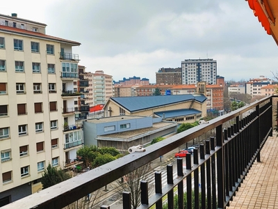Venta de piso con terraza en San Juan- Donibane (Pamplona), San Juan
