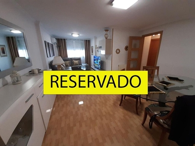 Venta de piso en La Avanzada - La Cueva de 4 habitaciones con aire acondicionado y calefacción