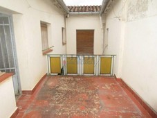 Venta Casa unifamiliar Valdepeñas. Con balcón 136 m²