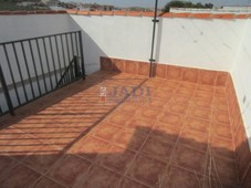 Venta Casa unifamiliar Valdepeñas. Con terraza