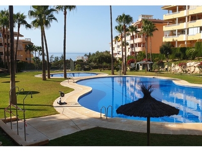 Apartamento 2 dormitorios a 800 metros de la playa en Torreblanca, Fuengirola