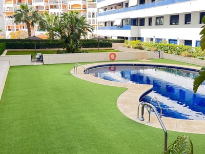 Ático a estrenar con grandes vistas en venta en Estepona. Málaga