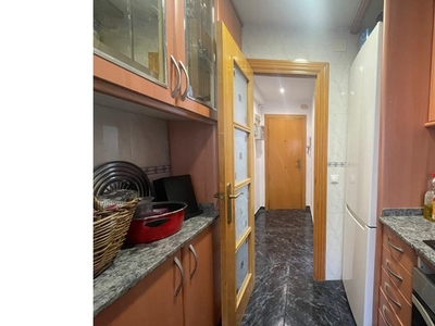 ESTUPENDO Piso en venta en calle d'Andrade