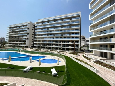 Alquiler de piso con piscina en Playa San Juan (Alicante)