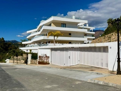 Apartamento en venta en Centro, Estepona