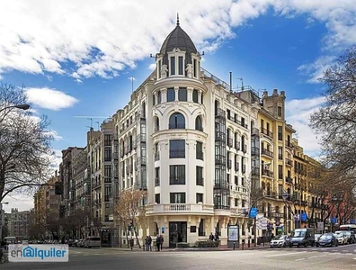 Ático en alquiler en Madrid de 330 m2