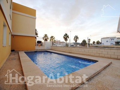 Casa adosada en venta en Platja de Oliva, Oliva