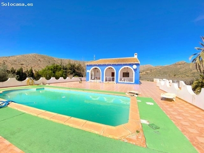 Casa de campo con vistas al mar en Puerto de Mazarrón