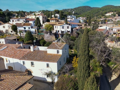 Casa / villa de 325m² en venta en Sant Vicenç de Montalt