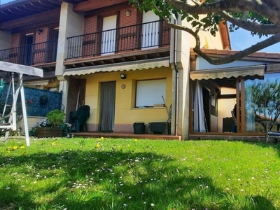 Chalet adosado en venta, Santa María de Cayón, Cantabria