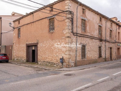 Edificio en venta en Ayllón
