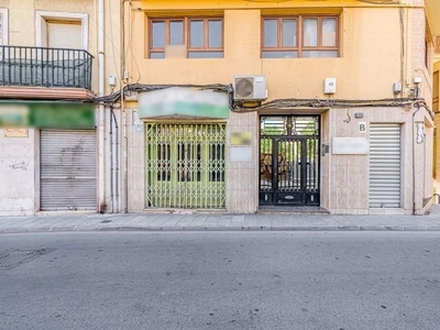 Piso en venta en Plaza de Toros - Avenida Chapí - Trinquete, Elda