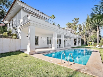 Villa en venta en La Puya - La Ermita, Marbella