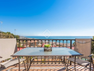 Casa / villa de 220m² en venta en pedregalejo, Málaga