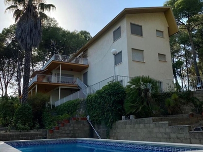 Cocentaina villa en venta