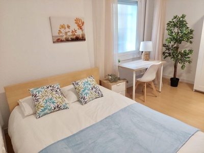 Habitaciones en Avda. baviera, Madrid Capital por 610€ al mes