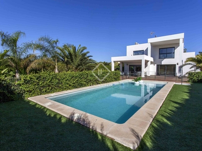 Villa de 452 m² en venta en Bétera, Valencia
