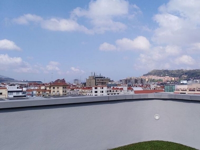 Alquiler de piso en Barrio de Abando de 3 habitaciones con terraza y garaje