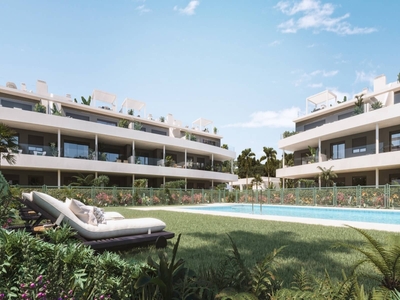 Apartamento en venta en Estepona, Málaga